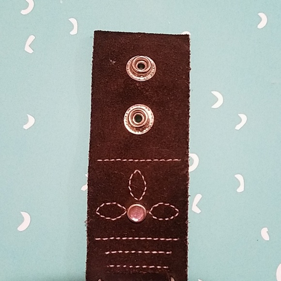 Watch - Picture 4 of 4